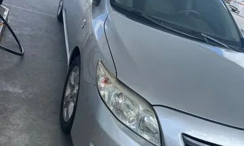 Corolla 2011...
