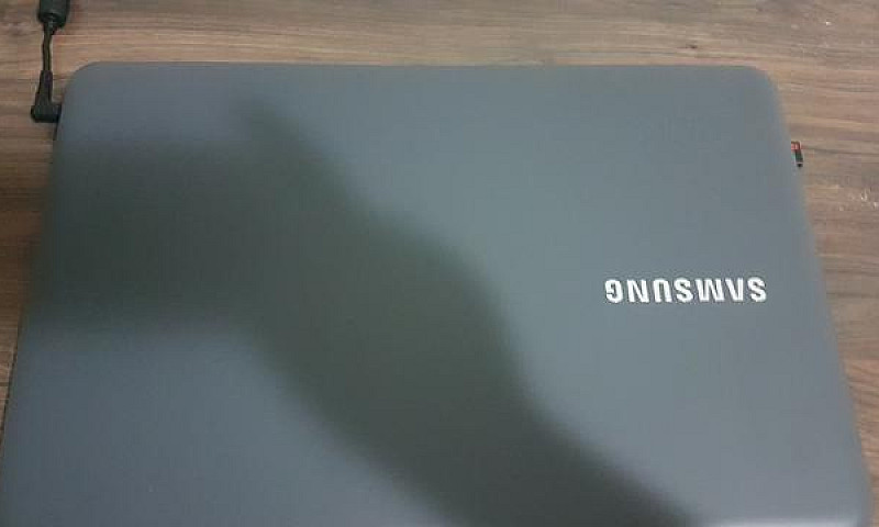 Notebook Samsung Ess...
