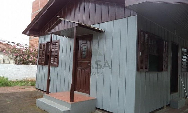 Canoas - Casa Padrão...