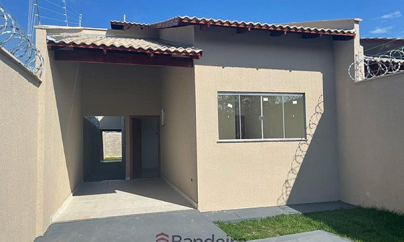 Casa  Com 2 Quartos ...