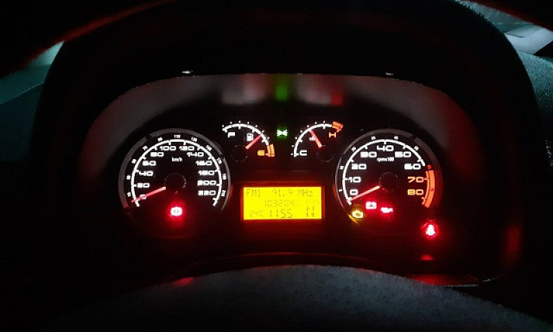 Fiat Idea 1.8V Adven...