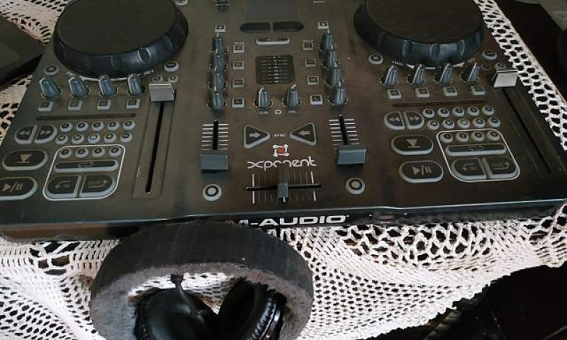Controladora M-Audio...