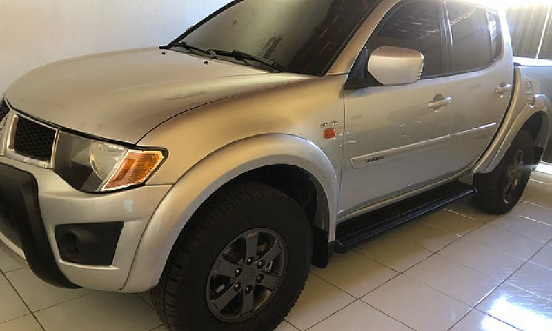 Pick-Up Triton...