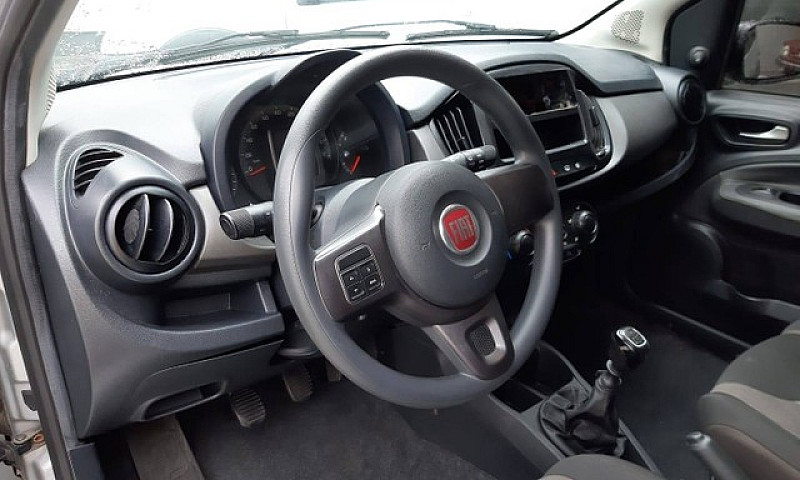 Fiat Uno 2018/2018 1...