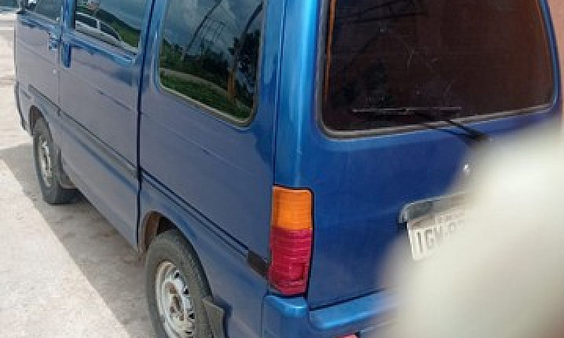Kia 7 Lugares 97...
