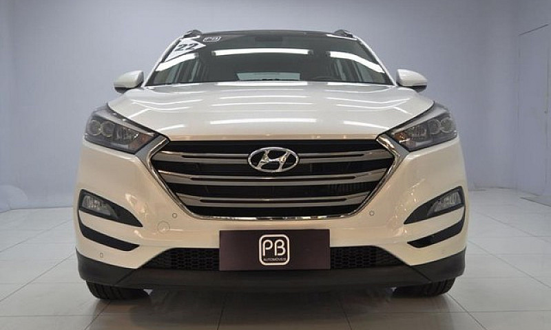 Hyundai Tucson 1.6 1...