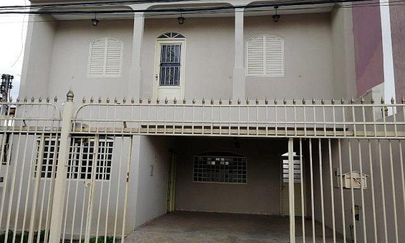 Casa De 2 Pavimentos...