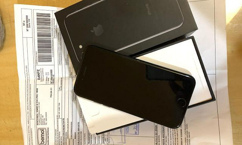Iphone 7 - 128 Gigas...
