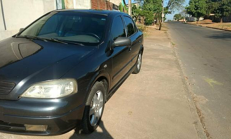 Astra Sedan Completo...