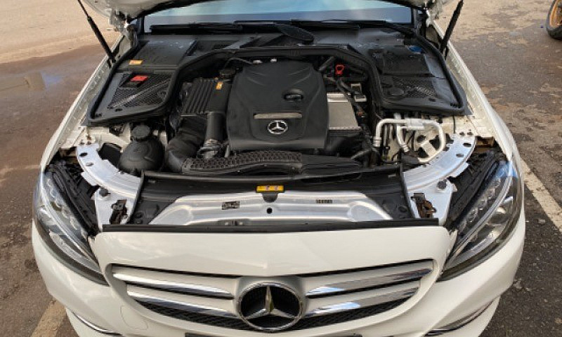Mercedes 2015...