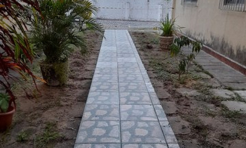 Alugo Apartamento R$...