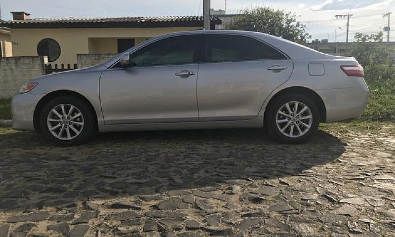 Toyota Camry 2010 To...
