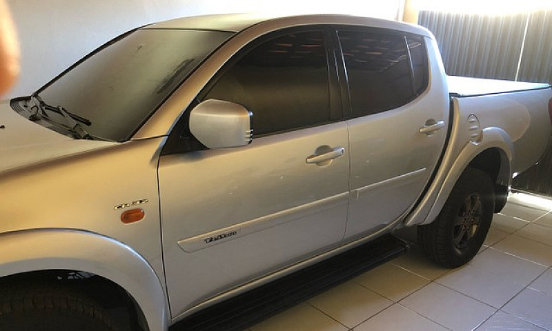Pick-Up Triton...