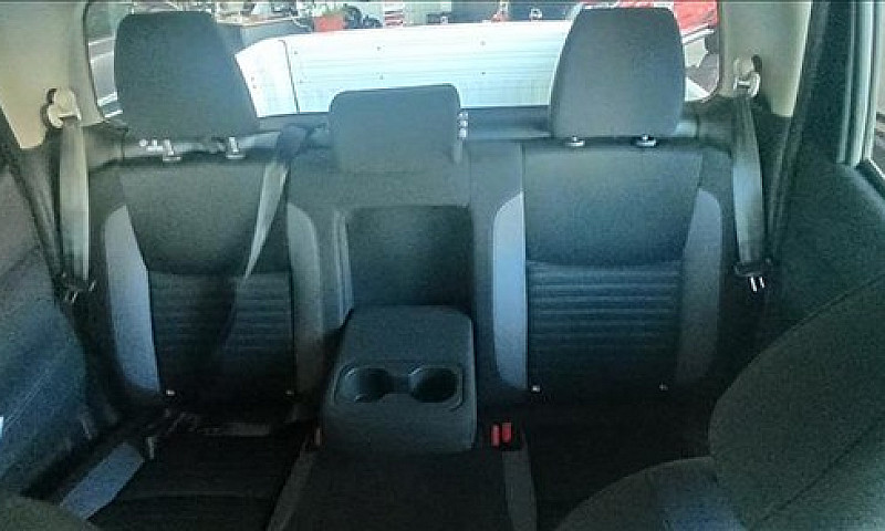 Nissan Frontier 2.3 ...
