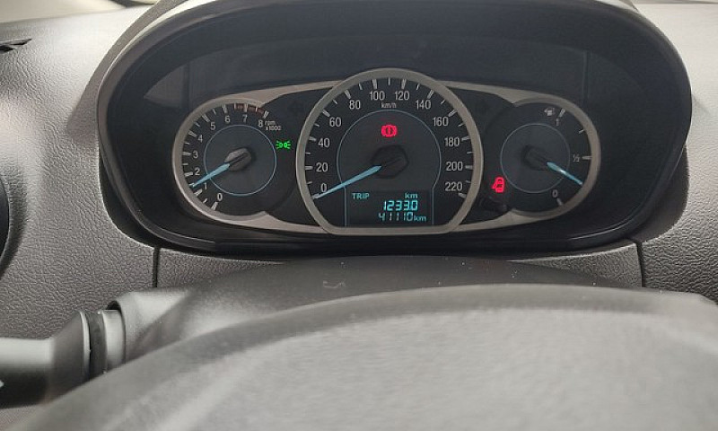 Ford Ka Sedã  Se 1.5...