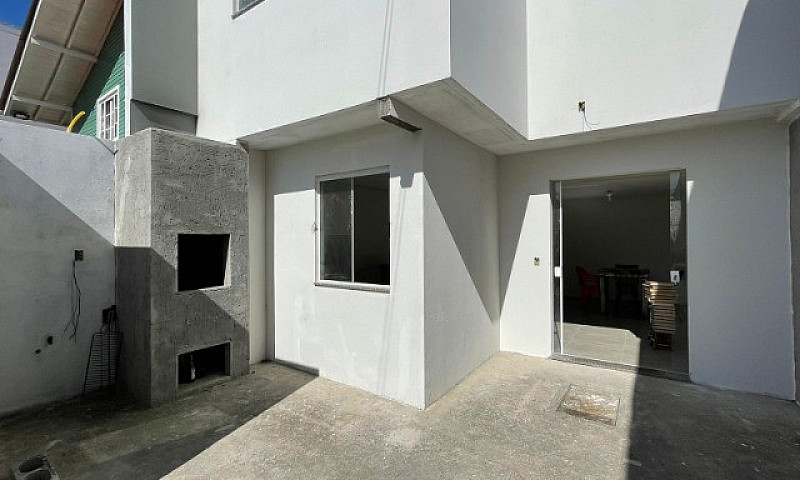 Casa 3 Quartos Sendo...