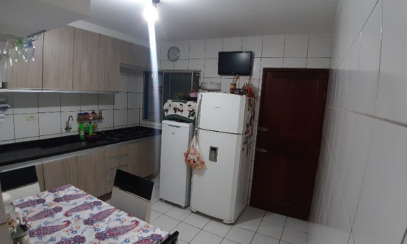 Ótima Casa Individua...