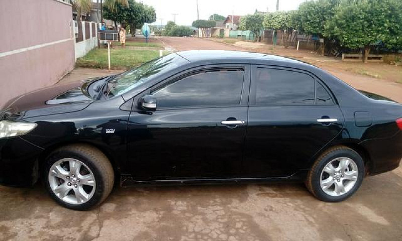 Vendo Corolla Xei 1....