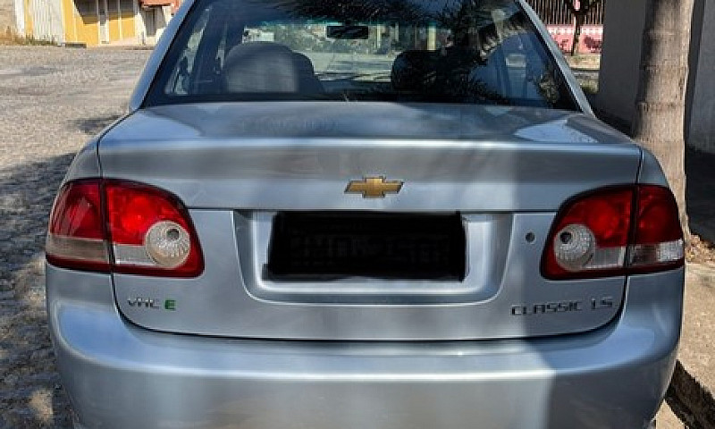 Vende-Se Corsa Sedan...