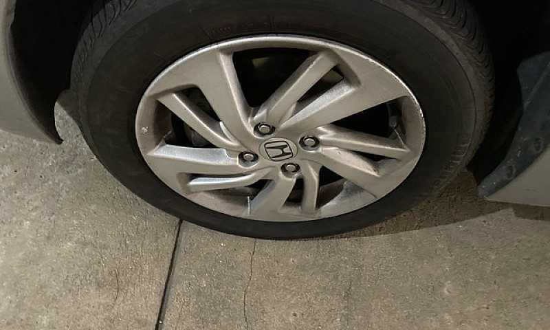 Honda Fit Dx 1.5 201...