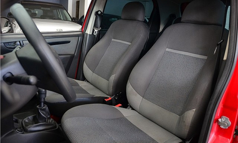Chevrolet Celta 2014...