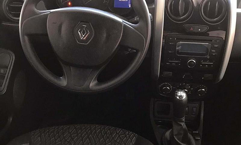 Renault Duster Expre...