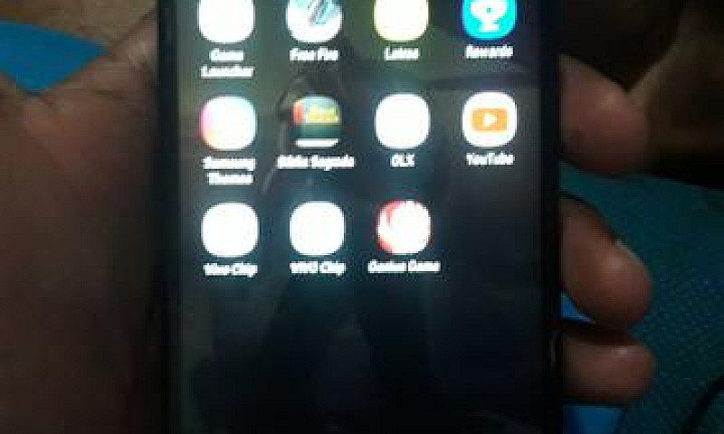 Celular...