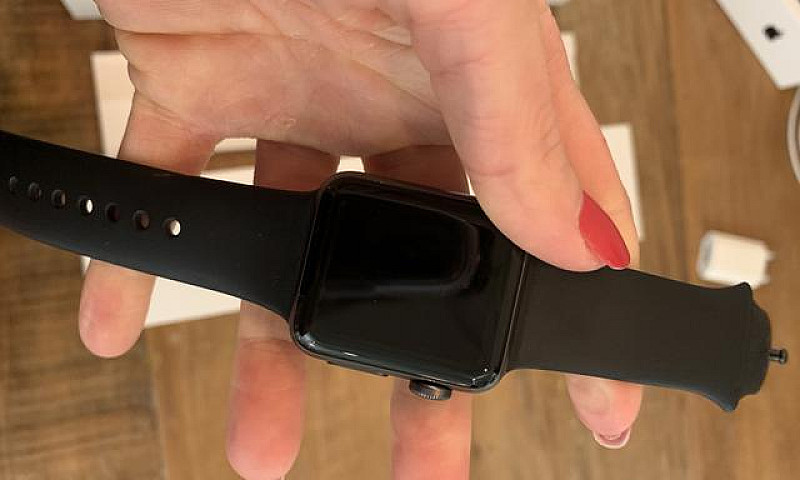 Apple Watch - Series...