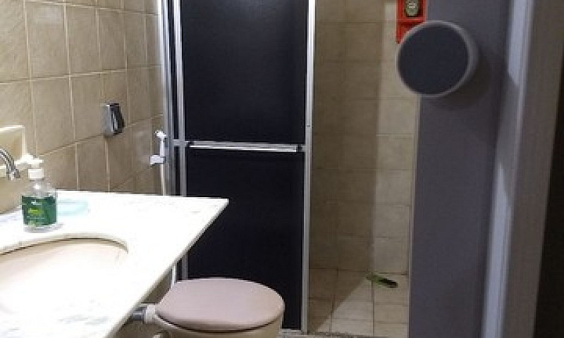 Quarto Individual Em...