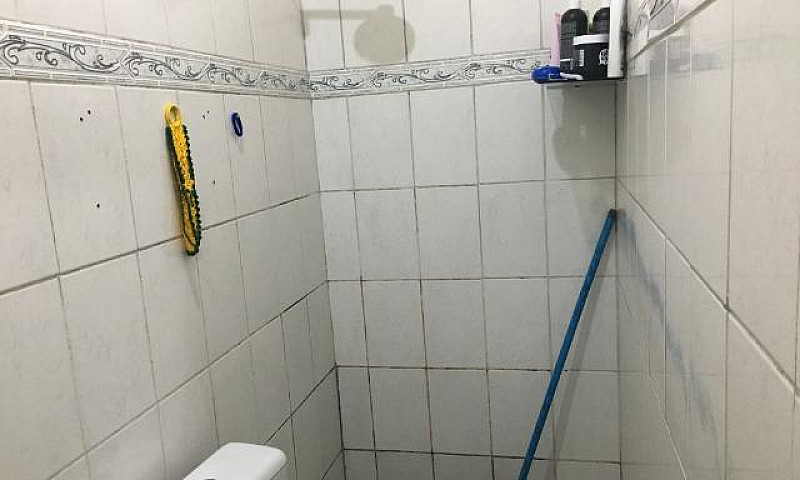 Vendo Casa Conjugada...