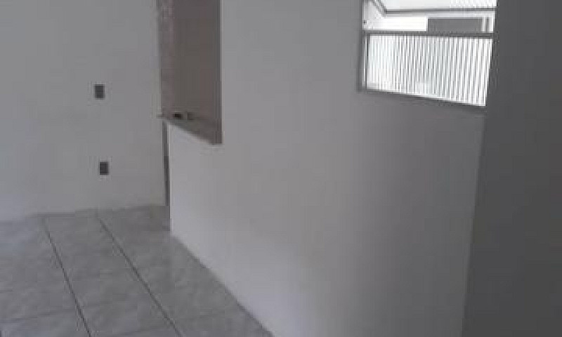 Casa 2/4, Suíte Sala...