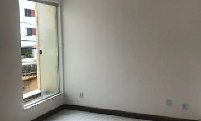 Apartamento 4/4, 1 S...