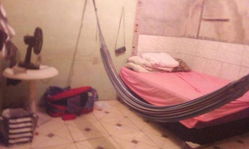 Vende-Se Esta Casa...