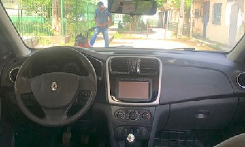 Sandero 1.0   (2019)...