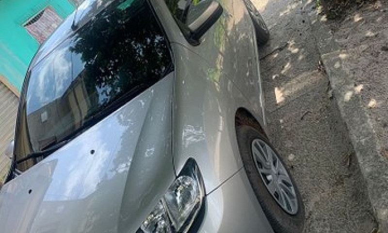 Sandero 1.0   (2019)...