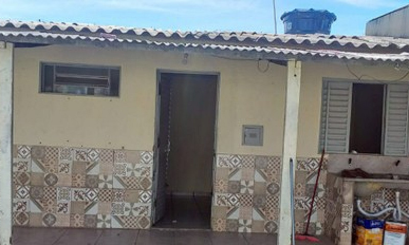 Alugo Casa 3 Cômodos...