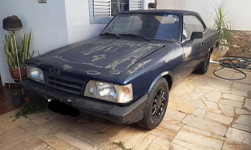 Opala Comodoro 83...
