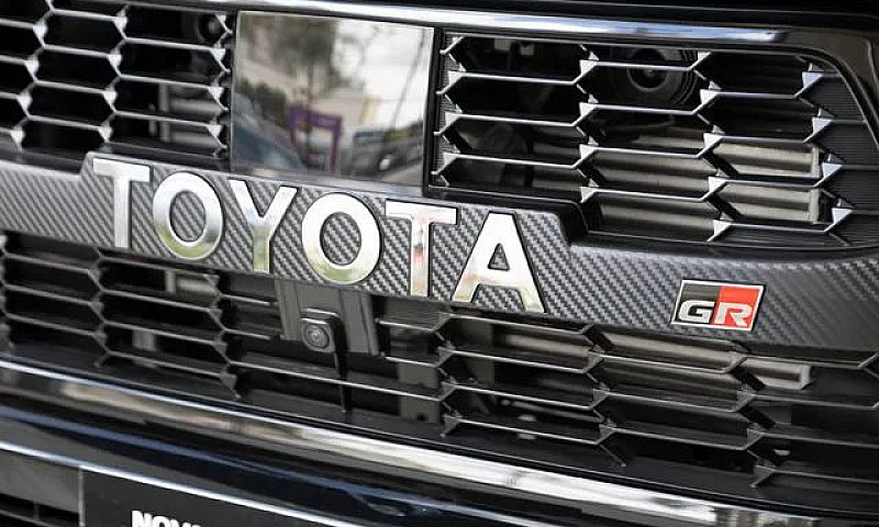 Toyota Hilux Cabine ...