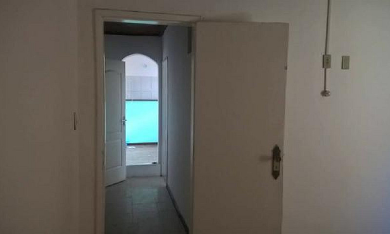Alugo Apts 2/4 E 1/4...