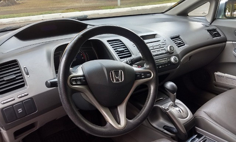 Honda Civic Exs 2010...