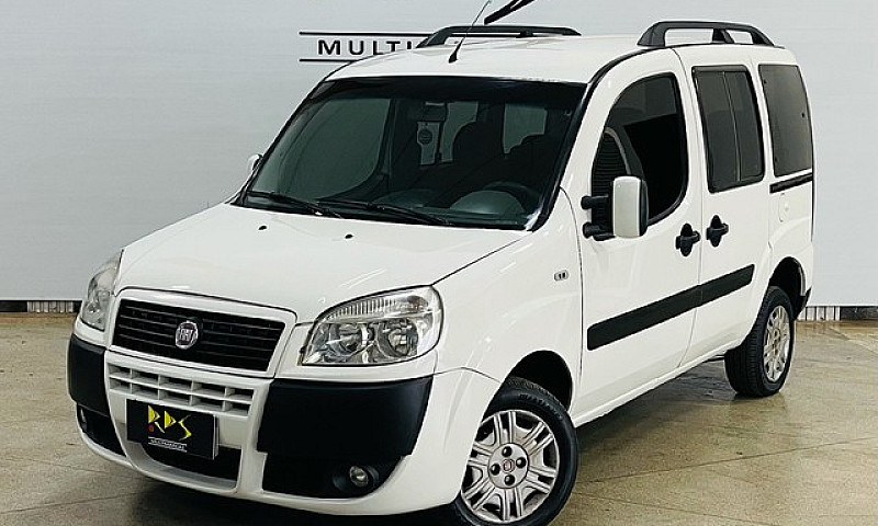 Doblo 2013 Essence 7...