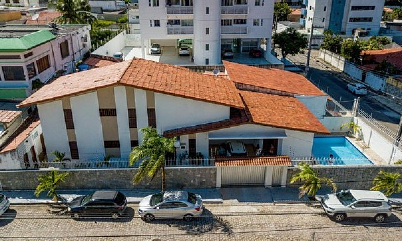 Casa Com 3 Quartos S...