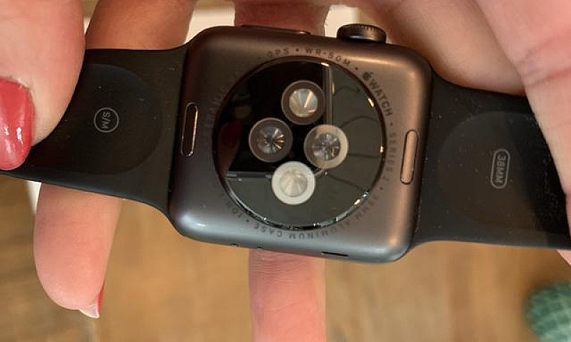 Apple Watch - Series...