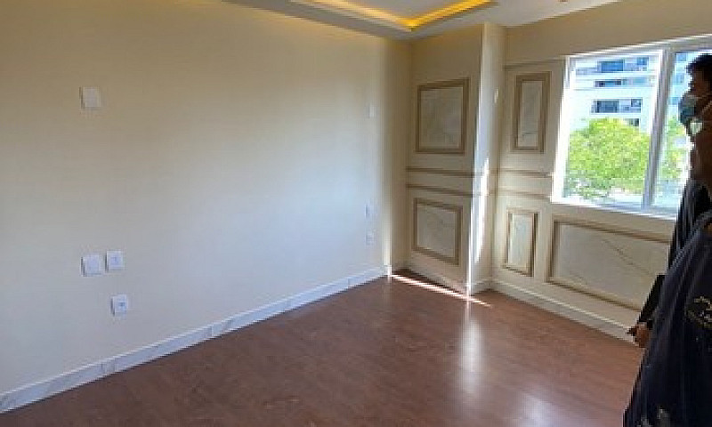 Apartamento Em Tirol...