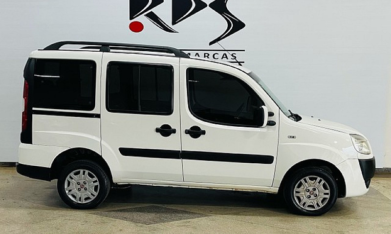 Doblo 2013 Essence 7...