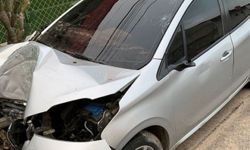Peugeot 208 Batido...