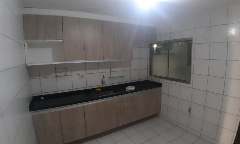 Ótima Casa Individua...