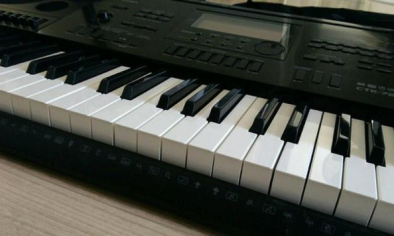 Teclado 7200 Cassio ...