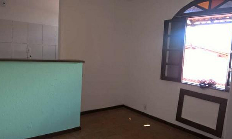 Alugo Apts 2/4 E 1/4...
