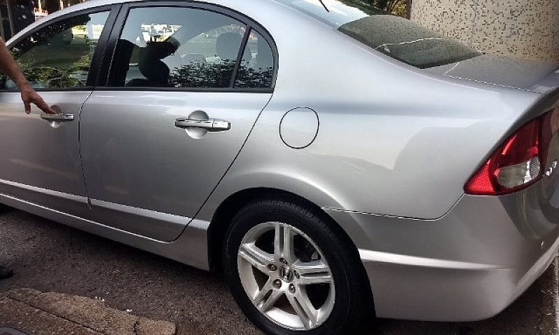 Honda Civic Exs 2010...